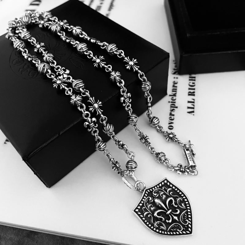 Ch**me He**ts necklaces